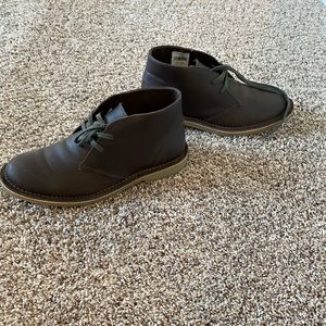 Men’s size 9 casual American eagle shoes